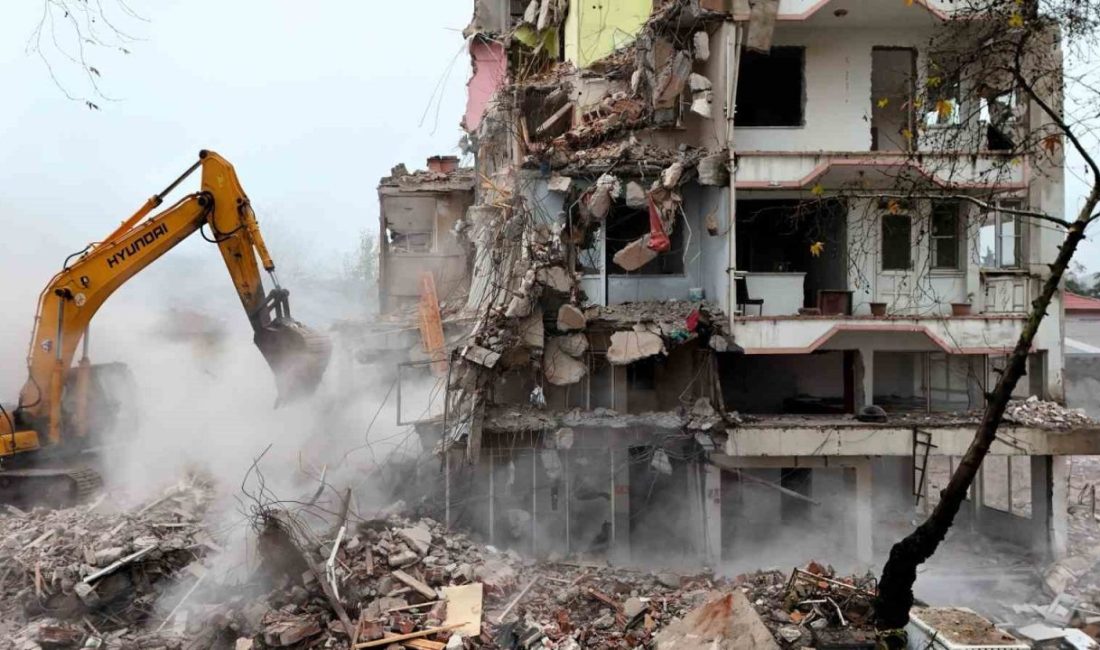 10 Ağustos ve 27 Ekim’de meydana gelen depremlerle büyük hasar