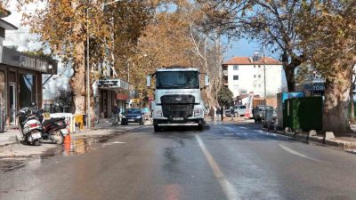 Balıkesir’in Sındırgı ilçesinde 27 Ekim’de yaşanan 6.1 büyüklüğündeki depremin ardından