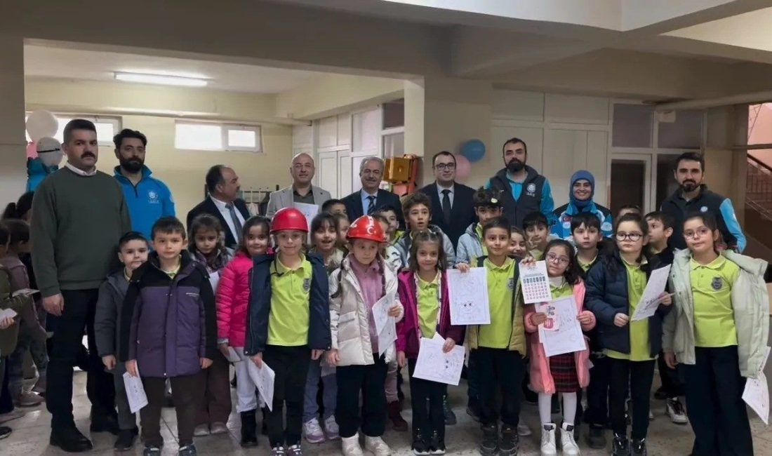 Sinop’ta İl Sağlık Müdürlüğünce yürütülen “Sağlıklı Çocuk, Sağlıklı Gelecek Programı”