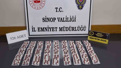 Sinop’ta yapılan operasyonda 526 sentetik ecza ile yakalanan 2 şüpheli