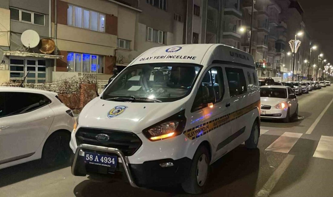 Sivas’ta kardeşi tarafından göğsünden bıçaklanan ağabey, kaldırıldığı hastanede hayatını kaybetti.