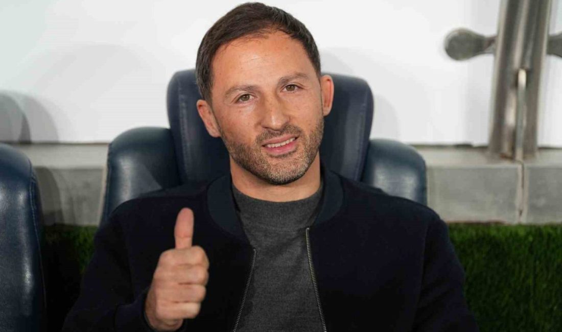 Fenerbahçe Teknik Direktörü Domenico Tedesco, son oynadıkları Eyüpspor maçı 11’ine