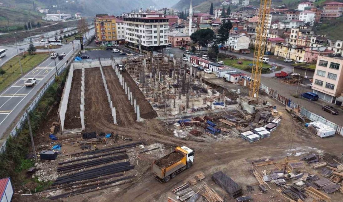 Trabzon’un Ortahisar ilçesi Çağlayan mahallesinde devam eden Kentsel Dönüşüm Projesi’nin