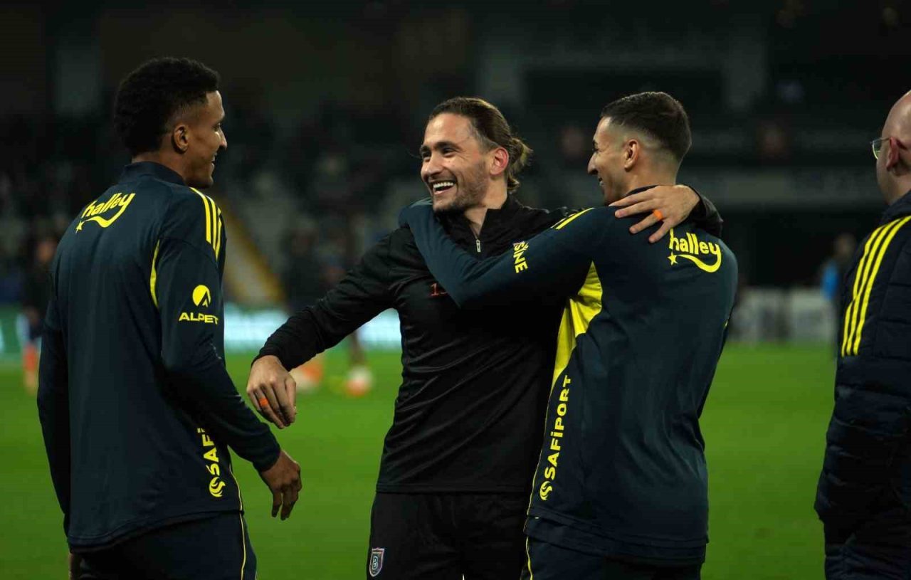 Trendyol Süper Lig’in 15. haftasında Başakşehir, sahasında Fenerbahçe’yi konuk ediyor.