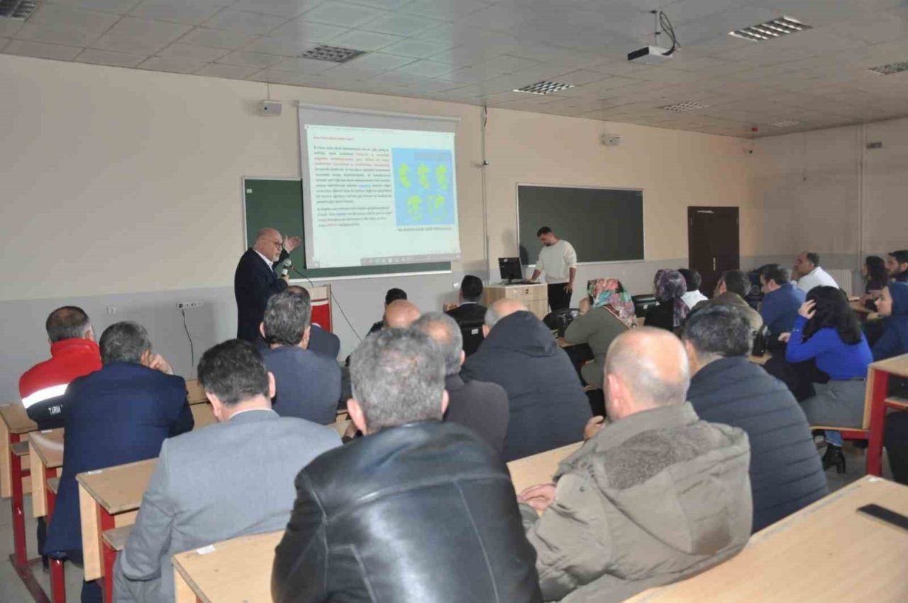 Atatürk Üniversitesi Pasinler Meslek Yüksek Okulu Dr. Öğretim Üyesi Hamit