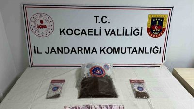 Kocaeli’nin Körfez ilçesinde jandarma ekipleri tarafından düzenlenen operasyonda, 1 kilo