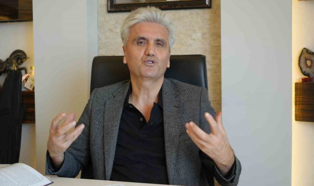 Ünlü estetik cerrah Prof. Dr. Hayati Akbaş, çocuklarda görülen göğüs