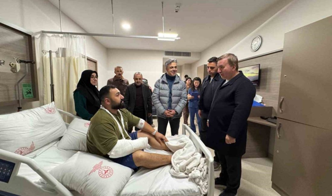 Erzincan Valisi Hamza Aydoğdu, Mengücek Gazi Eğitim ve Araştırma Hastanesi’nde