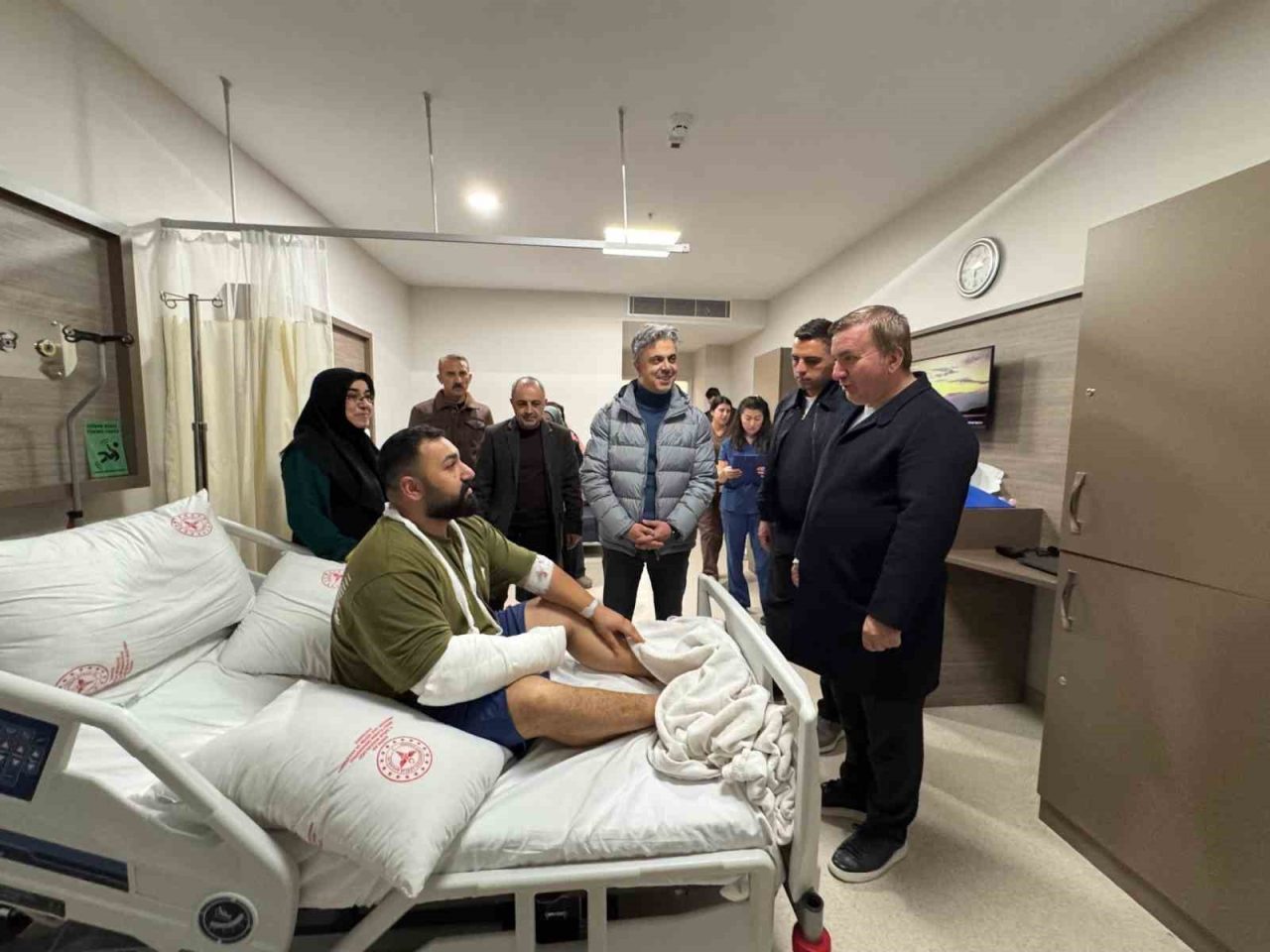 Erzincan Valisi Hamza Aydoğdu, Mengücek Gazi Eğitim ve Araştırma Hastanesi’nde