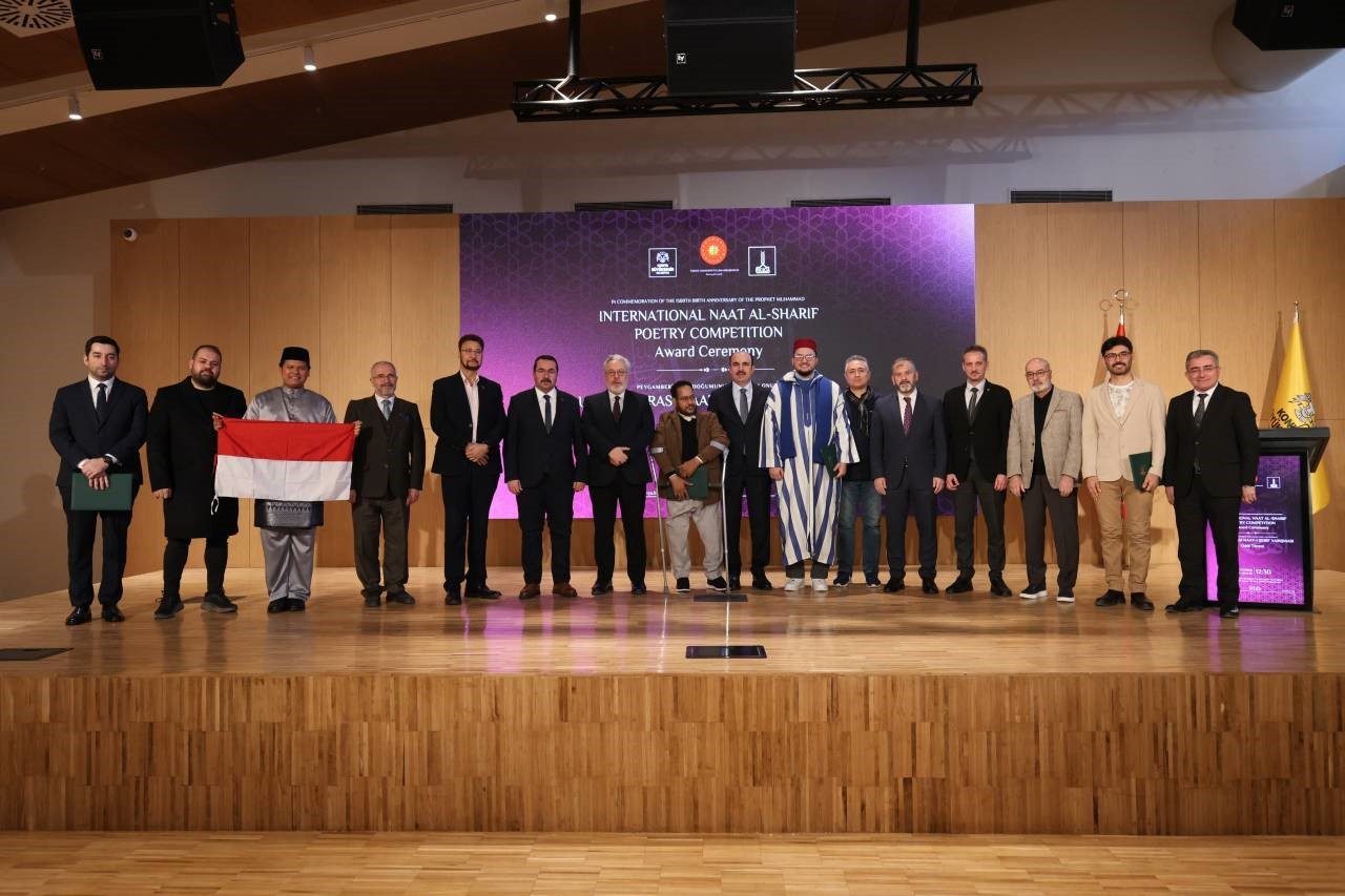 Erzurumlu Şair-yazar Yaşar Bayar, Uluslararası Naat-ı Şerif Yarışmasında ödül alarak
