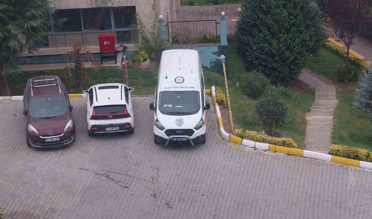 Sakarya’nın Serdivan ilçesindeki öğrenci yurdunda fenalaşarak hastaneye kaldırılan üniversite öğrencisi