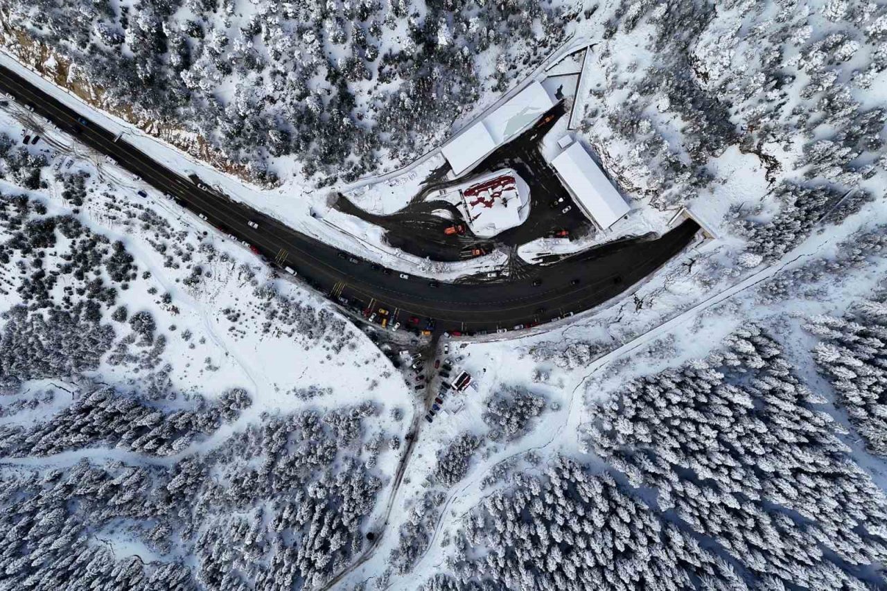 Avrupa’nın en uzun tüneli olan yeni Zigana Tüneli ulaşım çilesini