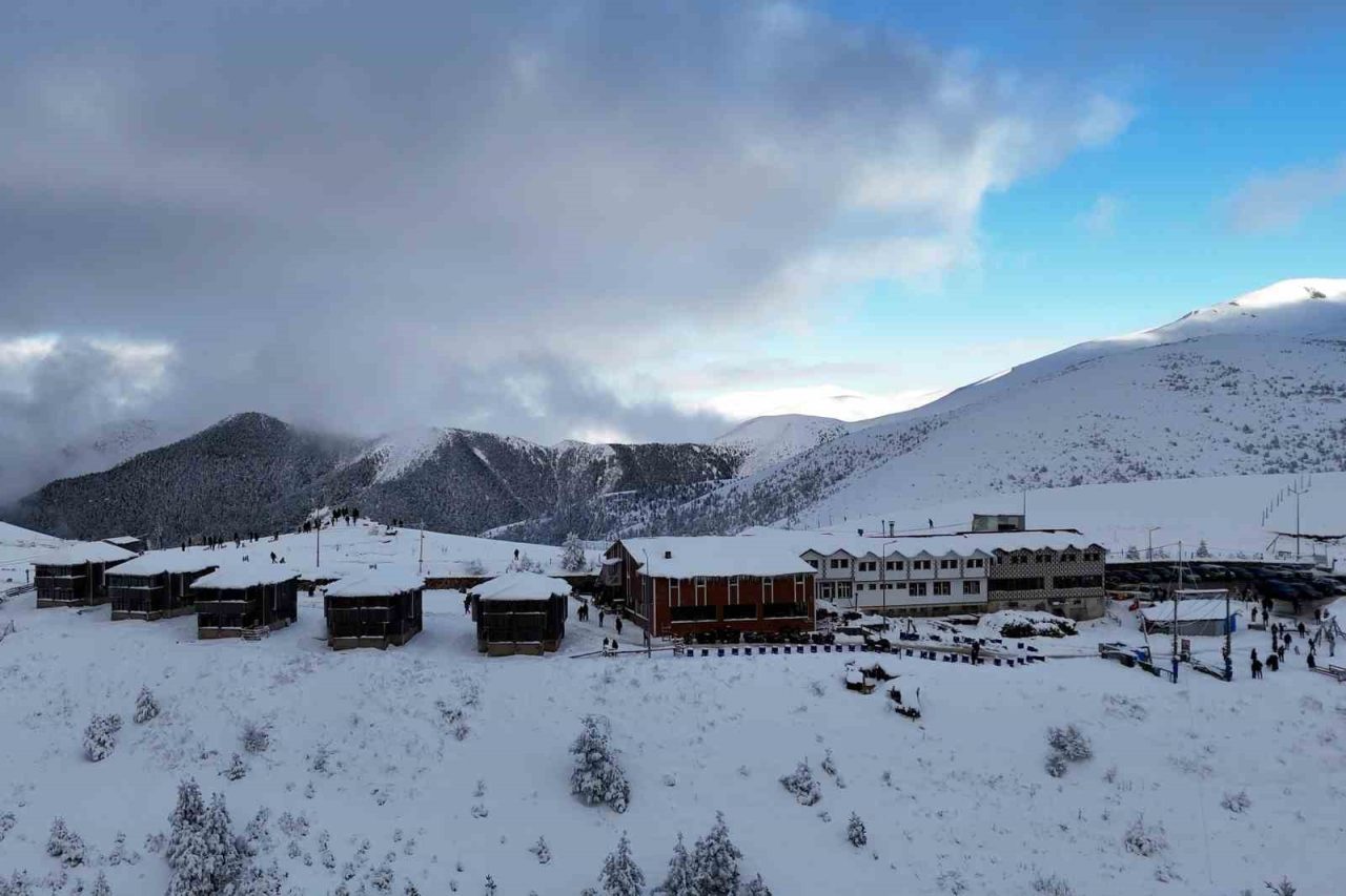 Türkiye’nin ilk ve en önemli kış turizm merkezlerinden Zigana Gümüşkayak