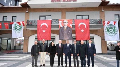 Manisa Büyükşehir Belediye Başkanı Besim Dutlulu, Demirci ilçesini ziyaret ederek