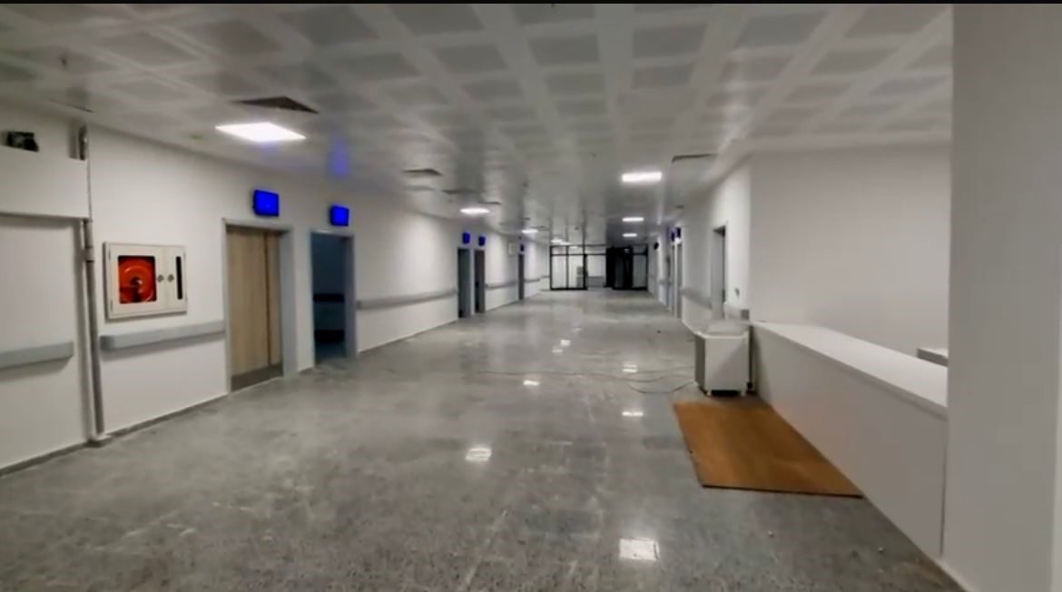 Alaplı İlçesinde, bölgenin artan sağlık ihtiyacını karşılamak amacıyla yüklenici Menteş