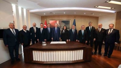 Cumhurbaşkanı Recep Tayyip Erdoğan, Aydın Büyükşehir Belediye Başkanı Özlem Çerçioğlu