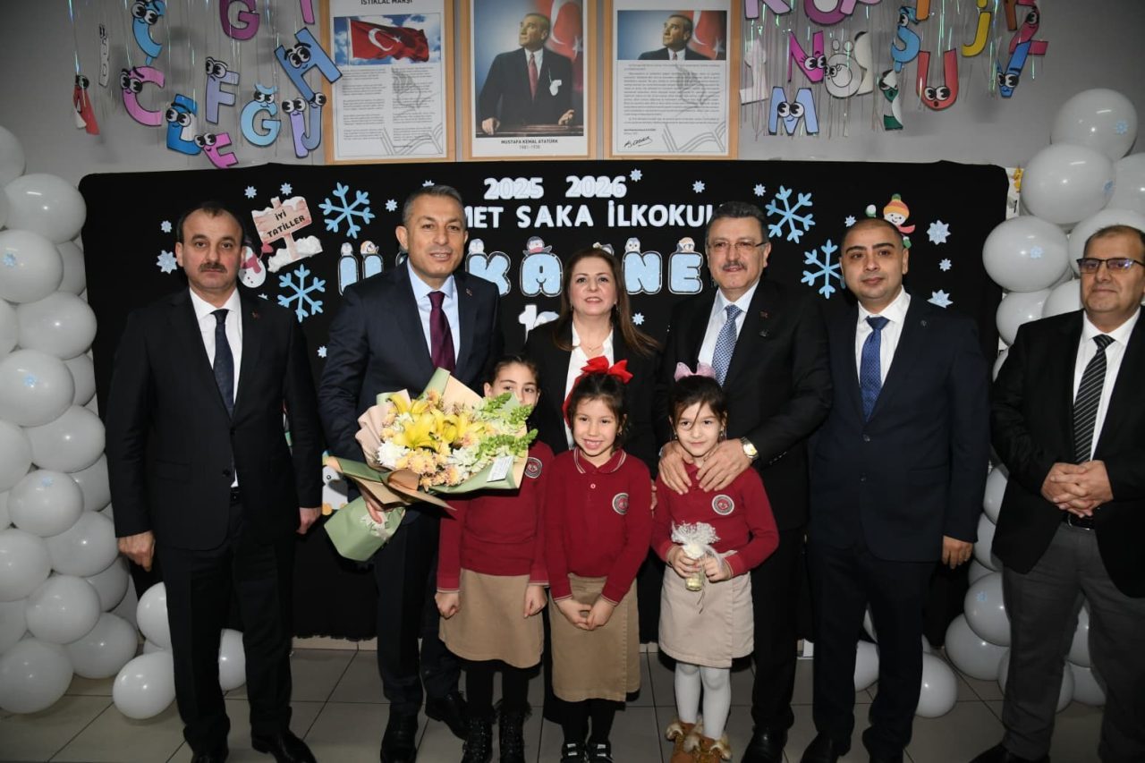 Trabzon Büyükşehir Belediye Başkanı Ahmet Metin Genç, 2025-2026 eğitim-öğretim dönemi