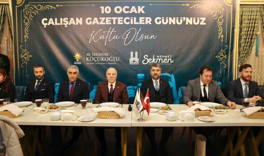 Erzurum Büyükşehir Belediye Başkanı Mehmet Sekmen ve AK Parti İl