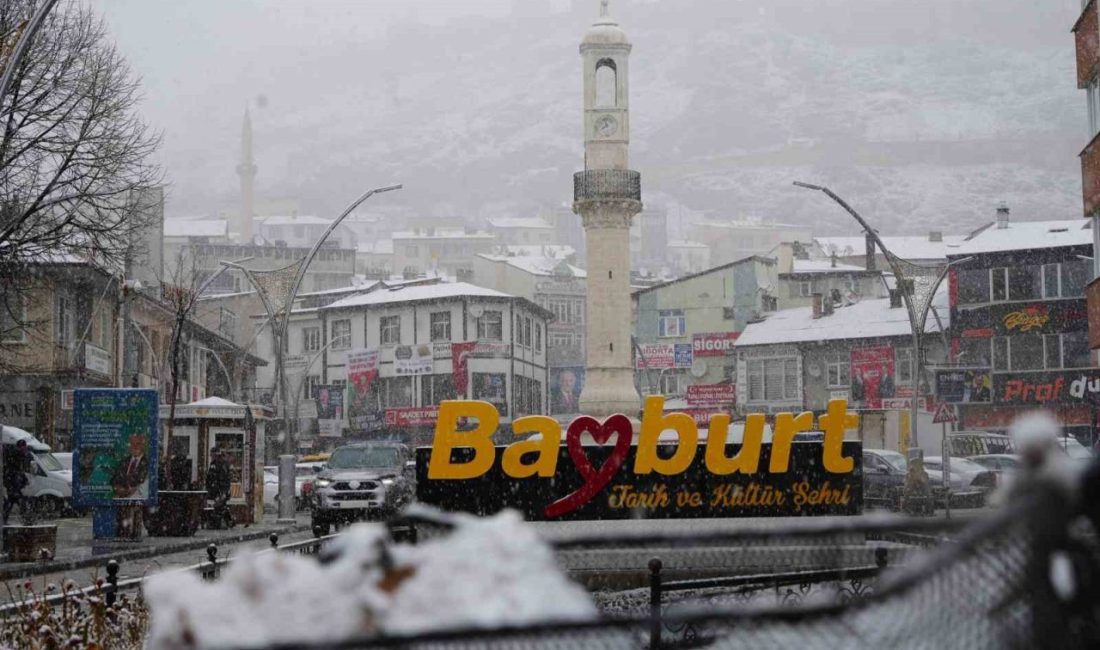 Bayburt’ta olumsuz hava şartları sebebiyle bugün verilen kar tatili, bir