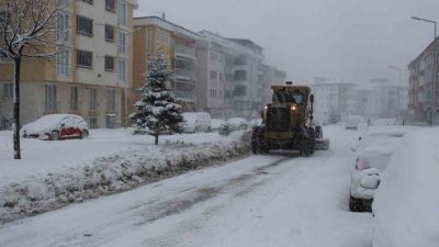 Bayburt’ta etkili olan yoğun kar yağışı ve olumsuz hava şartları