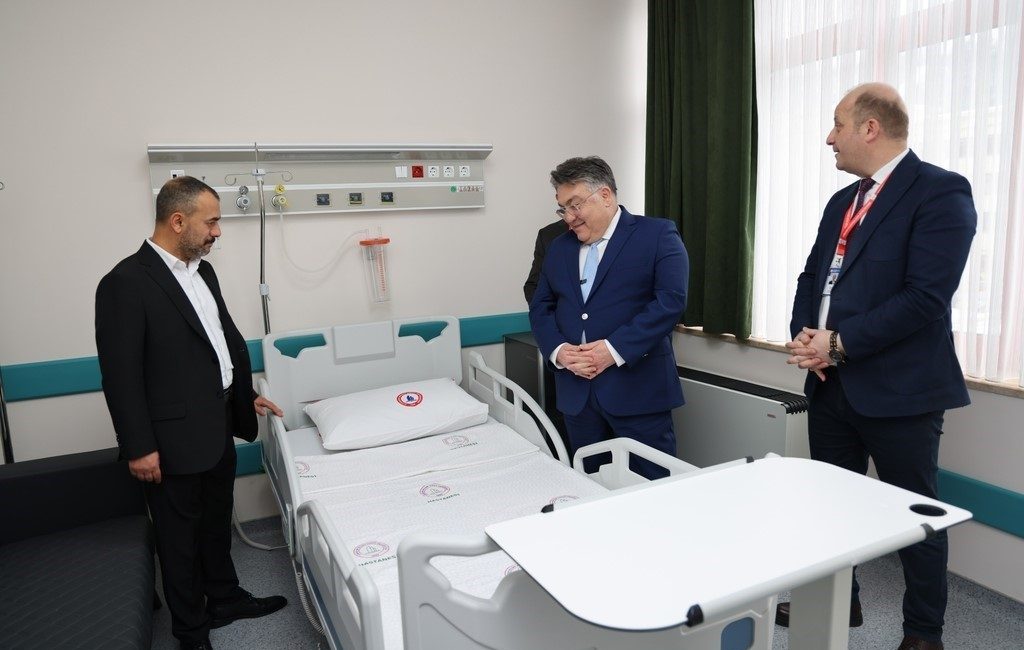 Zonguldak Bülent Ecevit Üniversitesi (BEUN), sağlık alanındaki hizmet altyapısını güçlendirmeye