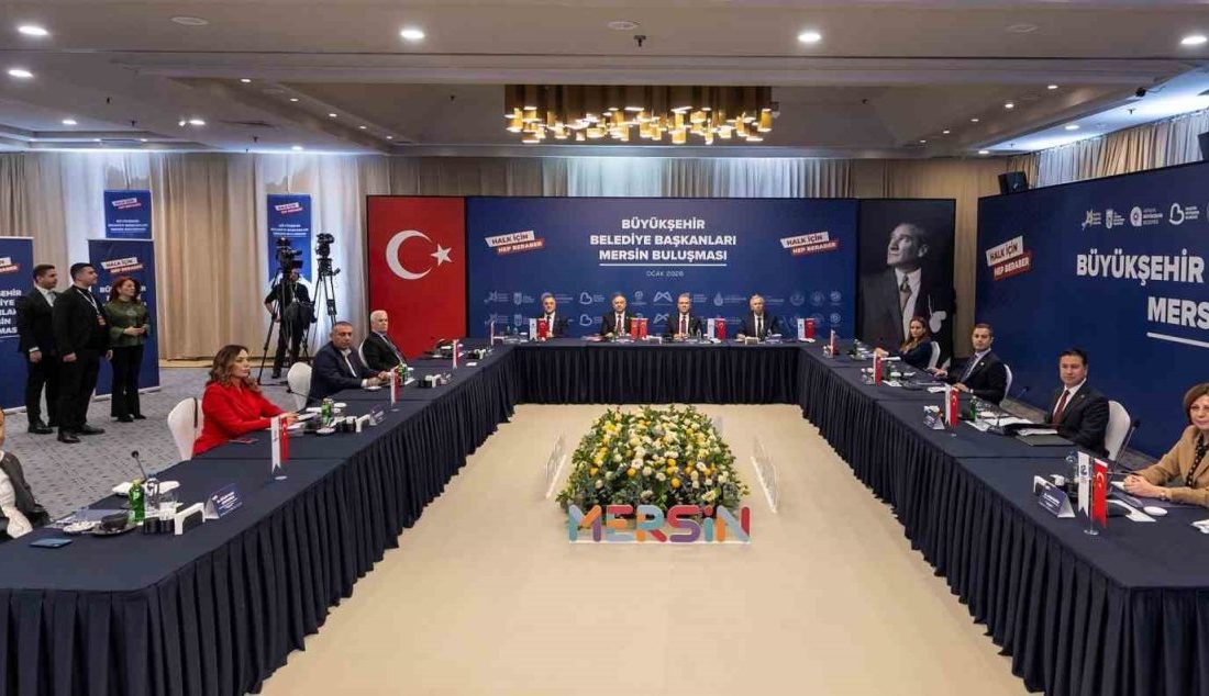 Cumhuriyet Halk Partili (CHP) Büyükşehir Belediye Başkanları, ’Halk için hep