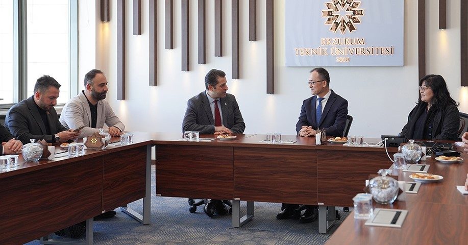 Çin Halk Cumhuriyeti Olağanüstü ve Tam Yetkili Büyükelçisi Jiang Xuebin