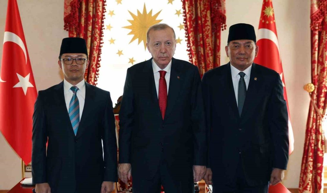 Cumhurbaşkanı Recep Tayyip Erdoğan, Endonezya Dışişleri Bakanı Sugiono ile Savunma