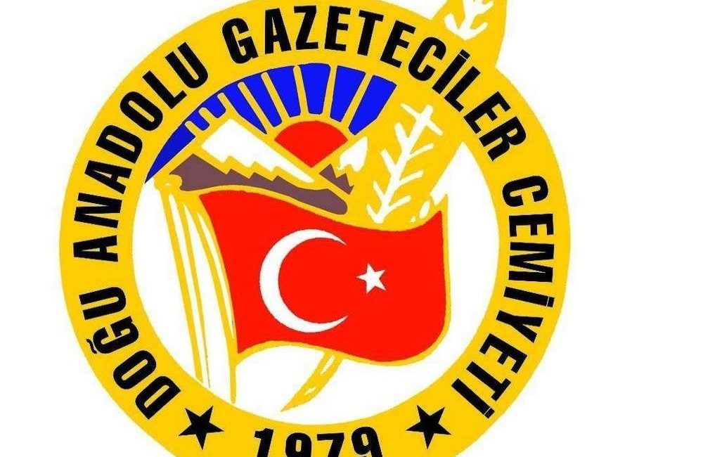 Doğu Anadolu Gazeteciler Cemiyeti (DAGC) Başkanı Ayhan Türkez, yönetim kurulu