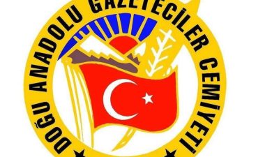 Doğu Anadolu Gazeteciler Cemiyeti (DAGC) Başkanı Ayhan Türkez, yönetim kurulu