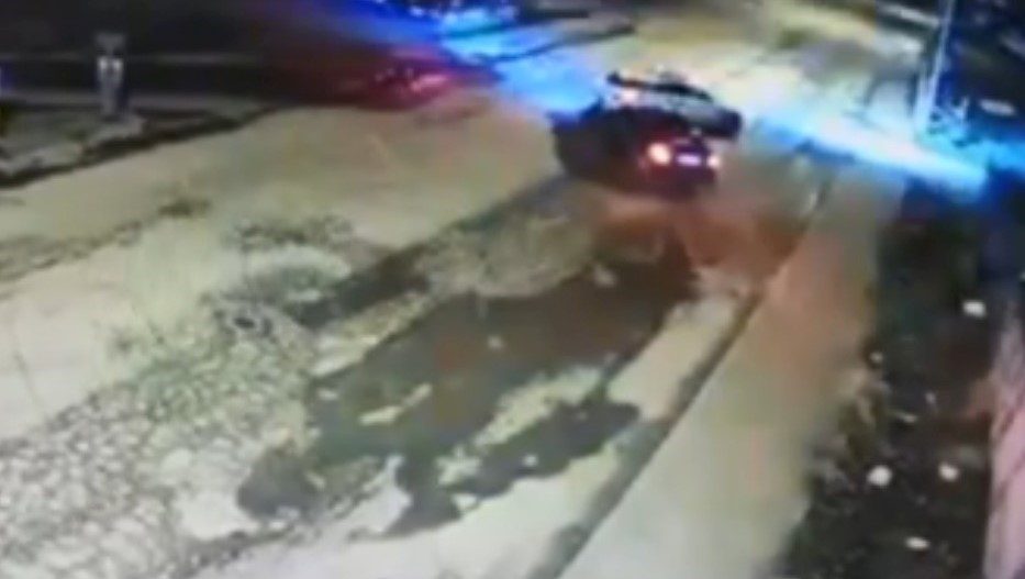 Ordu’nun Altınordu ilçesinde polisin ‘dur’ ihtarına uymayarak kaçan alkollü sürücü,