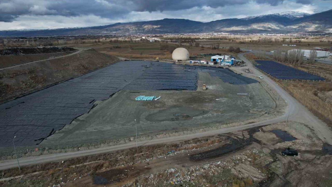 Erzincan Belediyesi’ne ait Düzenli Katı Atık Depolama Sahası’nda yapımı tamamlanan