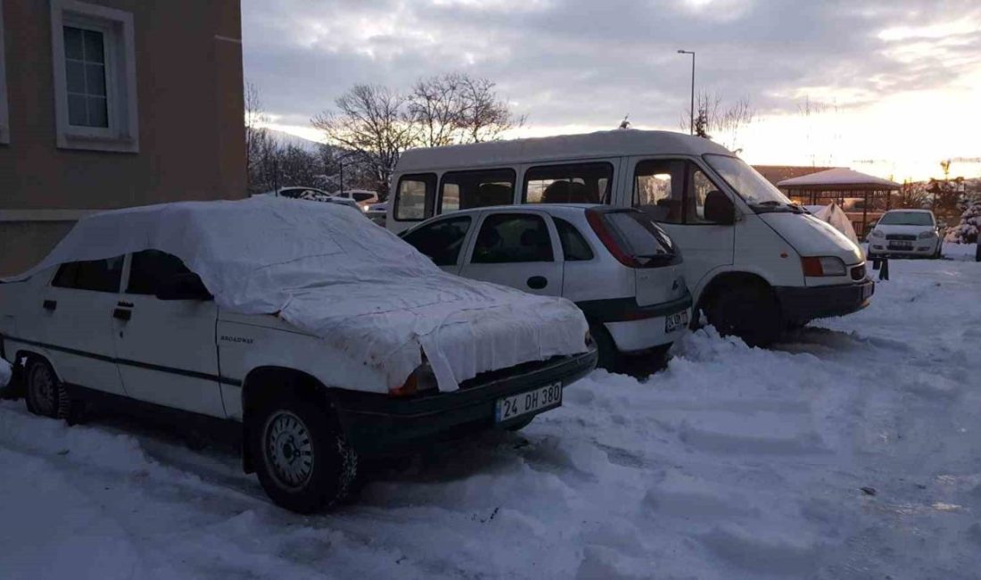 Erzincan’da etkili olan kar yağışının ardından gece saatlerinde hava sıcaklığı
