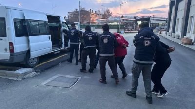 Erzincan polisinin yabancı şahıslara yönelik dün ve bugün yaptıkları çalışmalarda