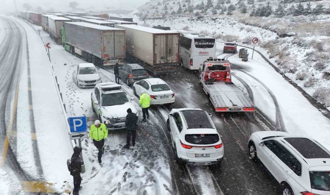 Meteoroloji 12. Bölge Müdürlüğü, Erzincan’da kuvvetli kar yağışı, fırtına, buzlanma