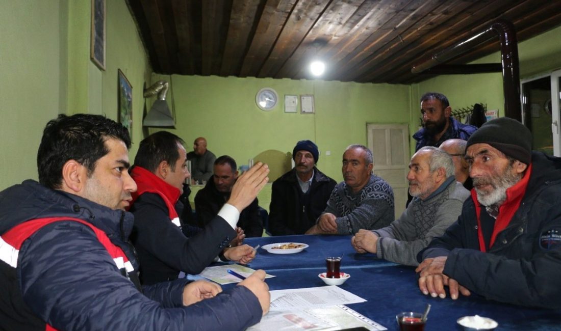 Erzincan Tarım ve Orman İl Müdürlüğü tarafından üreticilerin bilgilendirilmesi, talep