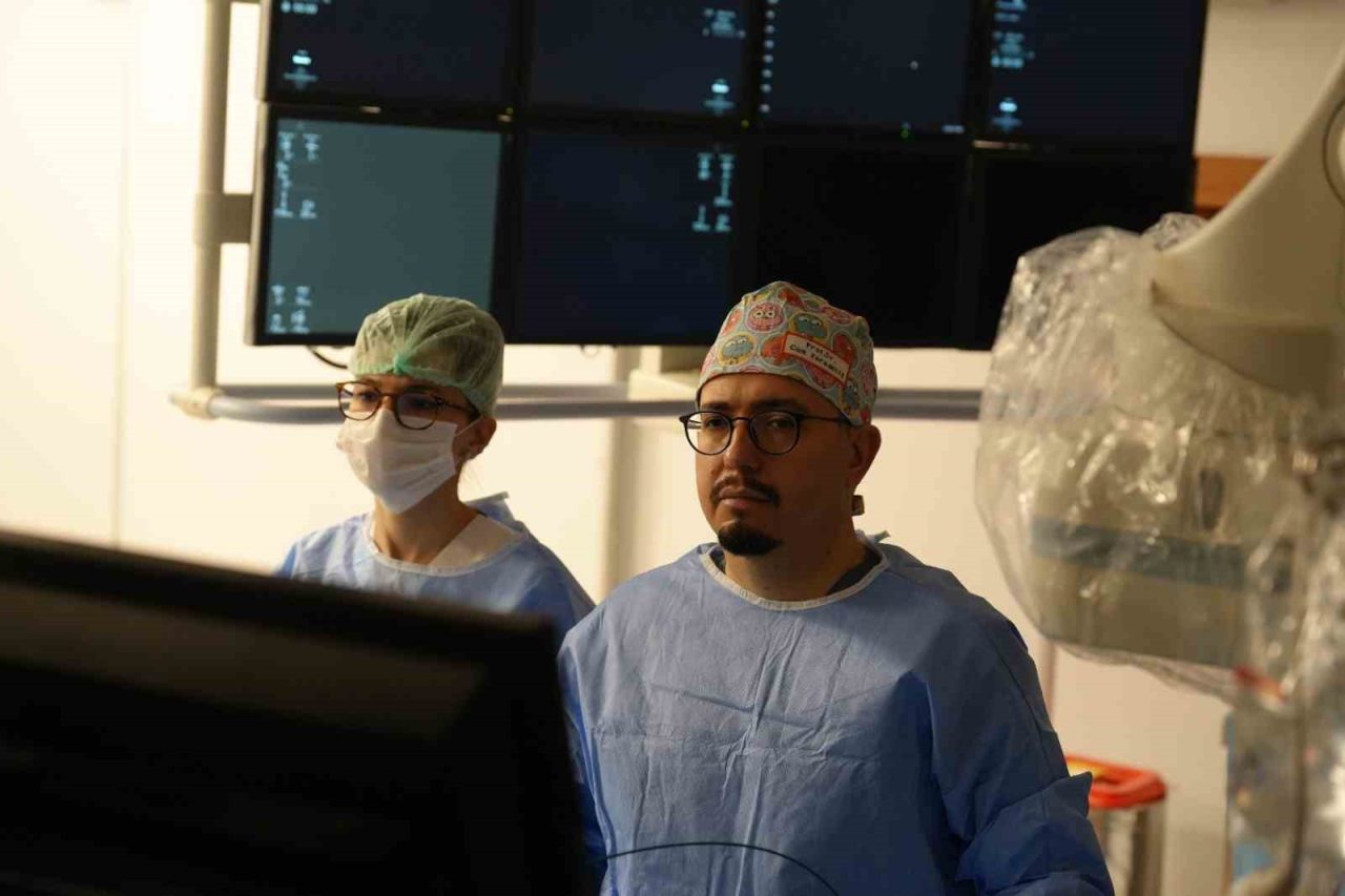 Erzurum Şehir Hastanesi Çocuk Kardiyoloji Hekimi Uzm. Dr. Hazer Erçan