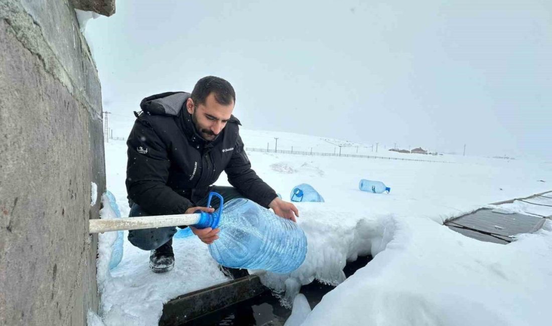 Erzurum’un Karayazı ilçesinde etkili olan dondurucu soğuklarda su hatlarının donması,