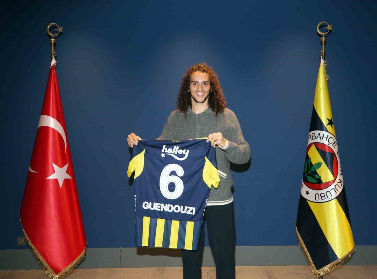 Fenerbahçe’nin sözleşme imzaladığı Matteo Guendouzi, kulüp tarihinin 5. Fransız futbolcusu