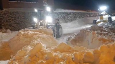 Gümüşhane’nin yüksek kesimlerinde etkili olan yoğun kar yağışı sonrası İl