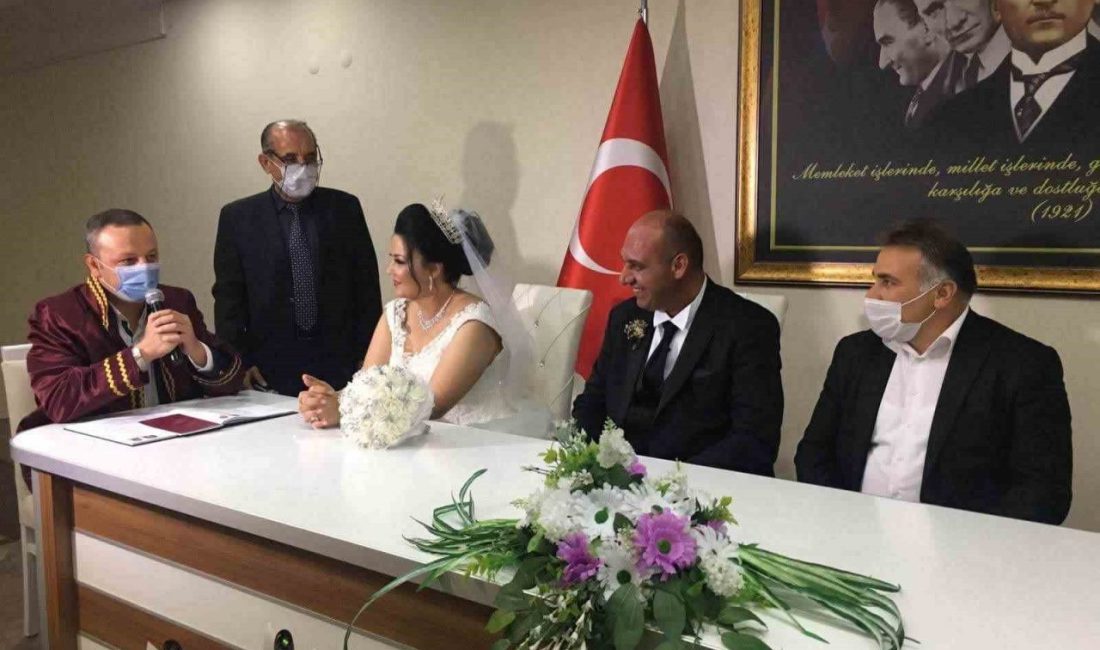 Zonguldak’ta evinde elma yerken nefes borusuna parça kaçması sonucu hayatını