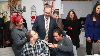 TBMM Engelli Bireylerin Sorunlarını Araştırma Komisyonu Başkanı Dr. Mehmet Kasapoğlu,