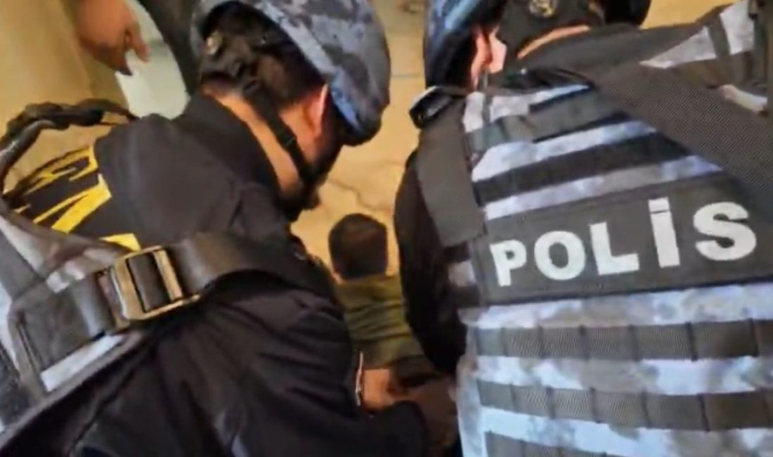 Kastamonu’da polis ekipleri tarafından gerçekleştirilen DEAŞ operasyonunda 1 kişi gözaltına