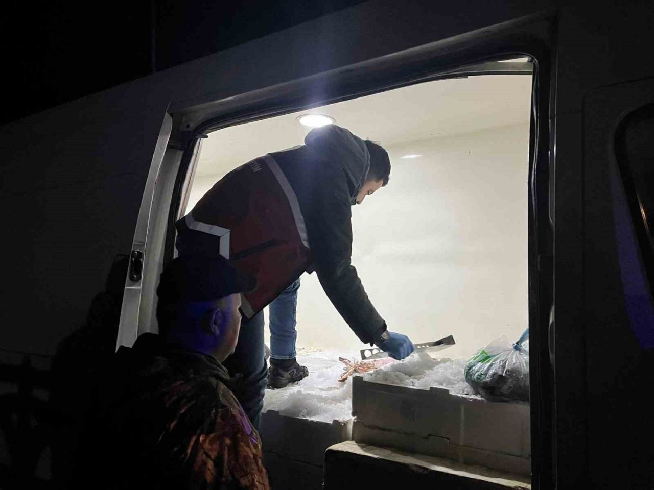 Kastamonu’nun Çatalzeytin ilçesinde usulsüz avlanan ve yasal boyutlarının altında olan