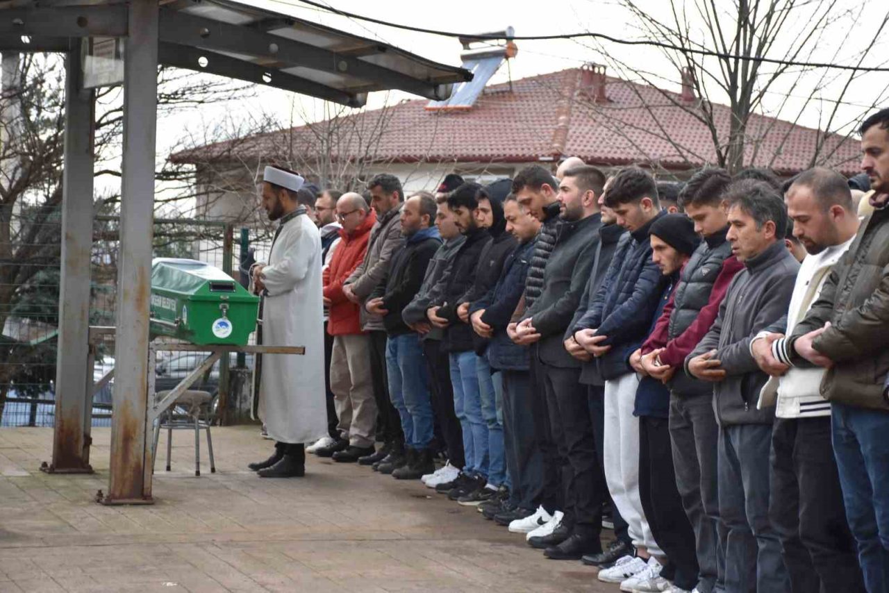 Düzce’nin Akçakoca ilçesinde tartıştığı şahıs tarafından tüfekle vurularak hayatını kaybeden