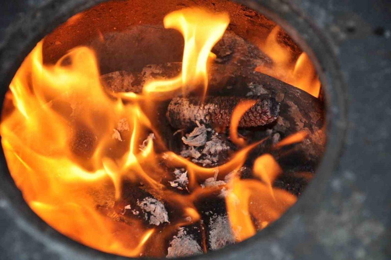 Erzincan’da havaların soğumasıyla birlikte uzmanlar, soba ve doğal gaz kaynaklı