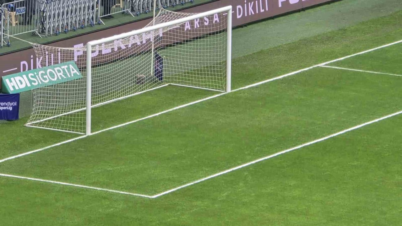 Trendyol Süper Lig’in 18. haftasında Kocaelispor’un, Trabzonspor’u konuk edeceği müsabaka