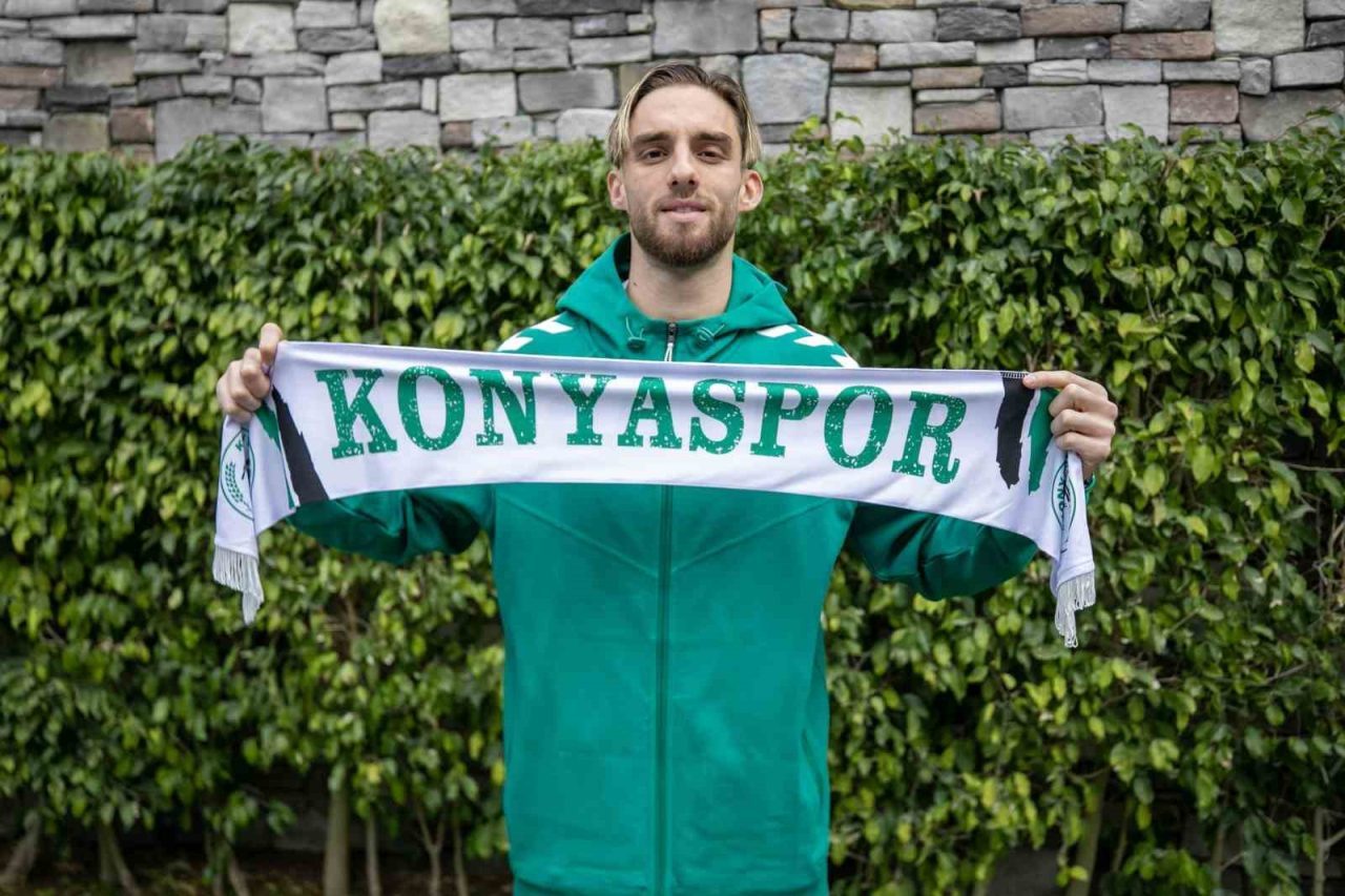 Konyaspor, Berkan Kutlu ile 1 yılı opsiyonlu olmak üzere 1,5
