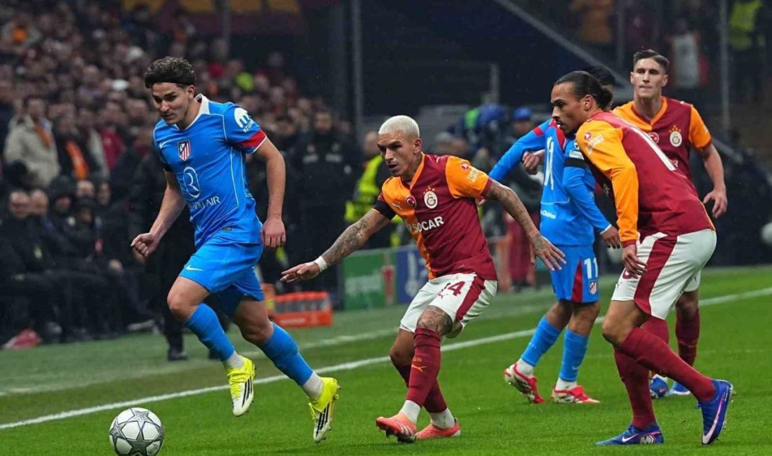 Galatasaray’ın Uruguaylı futbolcusu Lucas Torreira, Atletico Madrid maçında sakatlandı ve