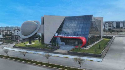 Merkezefendi Belediyesi’nce ilçeye kazandırılan Atatürk Bilim Merkezi, Cumhuriyet Halk Partisi